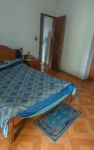 Casa à venda com 334m², 2 quartos e 6 vagasQuarto 2
