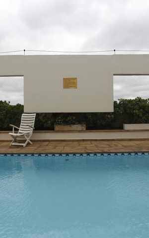 Apartamento à venda com 34m², 1 quarto e 1 vagaÁrea comum - Piscina