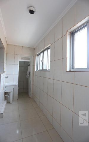 Apartamento à venda com 78m², 2 quartos e 1 vagaÁrea de Serviço