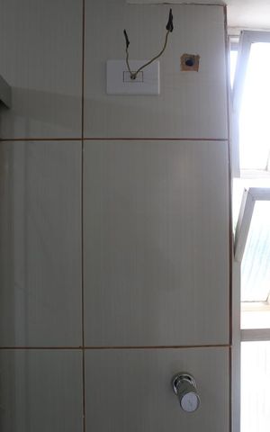Apartamento à venda com 78m², 2 quartos e 1 vagaBanheiro - Chuveiro