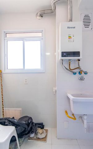 Apartamento à venda com 77m², 3 quartos e 2 vagas Apartamento à venda com 77m², 3 quartos e 2 vagasÁrea de Serviço