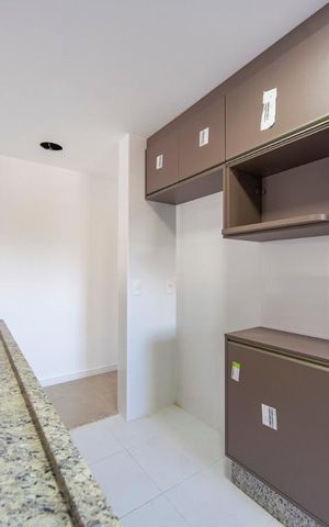Apartamento à venda com 77m², 3 quartos e 2 vagas Apartamento à venda com 77m², 3 quartos e 2 vagasCozinha