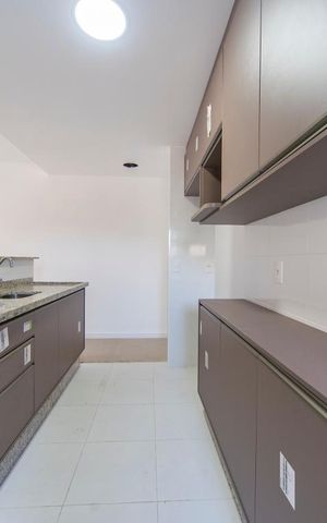 Apartamento à venda com 77m², 3 quartos e 2 vagas Apartamento à venda com 77m², 3 quartos e 2 vagasCozinha