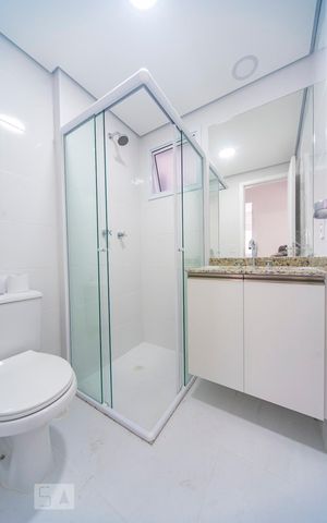 Apartamento à venda com 77m², 3 quartos e 2 vagas Apartamento à venda com 77m², 3 quartos e 2 vagasBanheiro