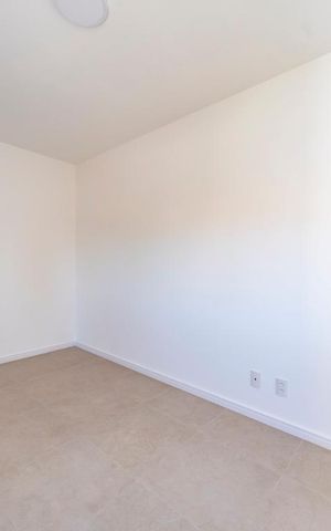 Apartamento à venda com 77m², 3 quartos e 2 vagas Apartamento à venda com 77m², 3 quartos e 2 vagasQuarto 2