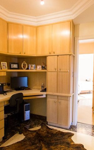 Apartamento à venda com 171m², 3 quartos e 3 vagasEscritório do Corredor
