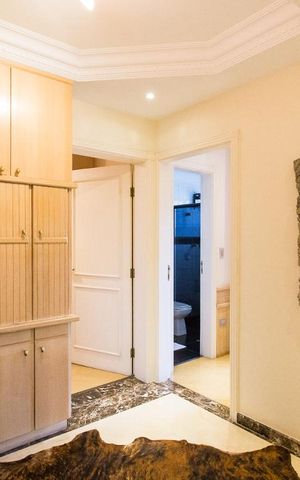 Apartamento à venda com 171m², 3 quartos e 3 vagasEscritório do Corredor