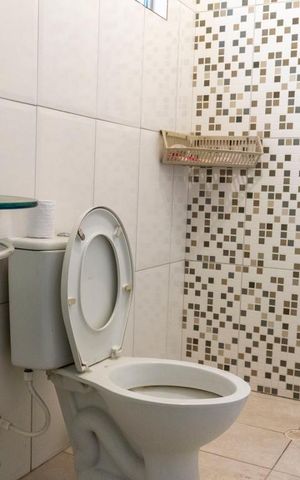 Casa à venda com 192m², 4 quartos e 8 vagasBanheiro da Suíte 2