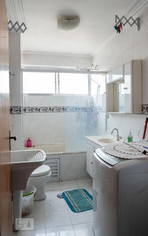 Apartamento para alugar com 50m², 1 quarto e sem vagaBanheiro