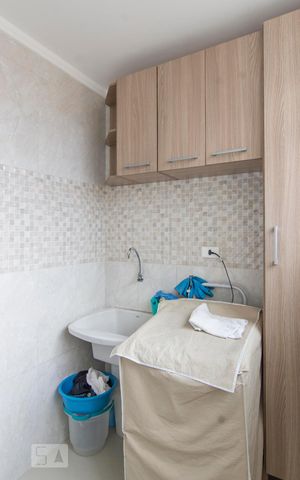 Apartamento à venda com 105m², 3 quartos e sem vagaLavanderia