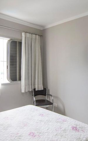 Apartamento à venda com 105m², 3 quartos e sem vagaQuarto