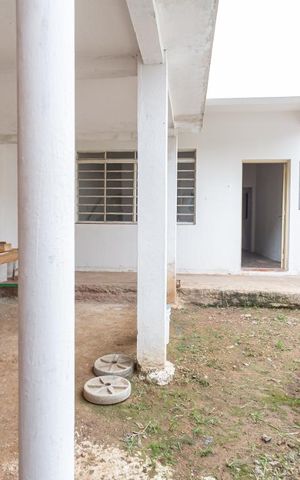 Casa à venda com 182m², 2 quartos e 2 vagasGaragem