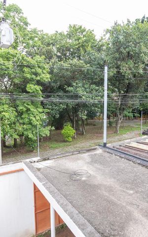Casa à venda com 182m², 2 quartos e 2 vagasVista