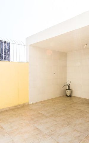 Casa à venda com 350m², 3 quartos e 4 vagasÁrea de Serviço