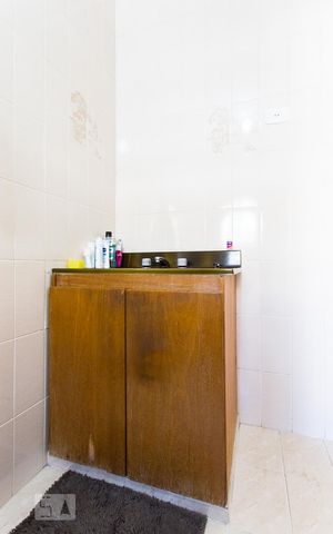 Casa à venda com 350m², 3 quartos e 4 vagasBanheiro da Suíte