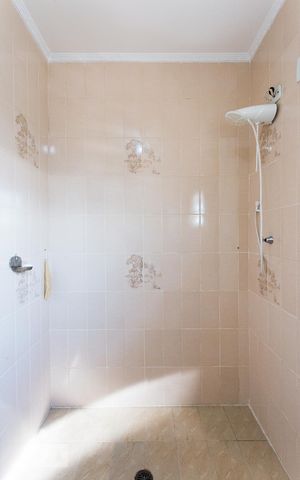 Casa à venda com 350m², 3 quartos e 4 vagasBanheiro Social