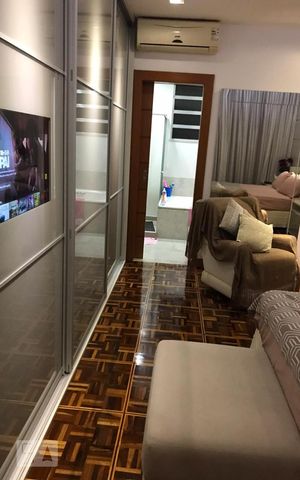 Apartamento à venda com 160m², 3 quartos e 2 vagas Apartamento à venda com 160m², 3 quartos e 2 vagasQuarto 1