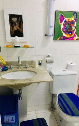 Apartamento à venda com 74m², 2 quartos e 1 vaga Apartamento à venda com 74m², 2 quartos e 1 vagaBanheiro 2