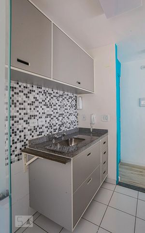 Apartamento à venda com 50m², 2 quartos e 1 vaga Apartamento à venda com 50m², 2 quartos e 1 vagaCozinha