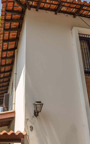 Casa para alugar com 223m², 4 quartos e 2 vagas Casa para alugar com 223m², 4 quartos e 2 vagasFachada