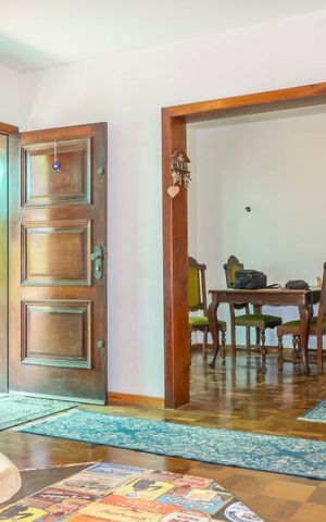 Casa para alugar com 223m², 4 quartos e 2 vagas Casa para alugar com 223m², 4 quartos e 2 vagasSala