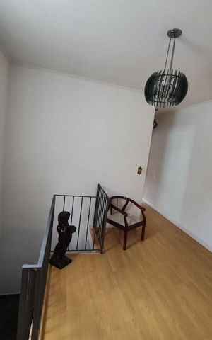 Casa à venda com 180m², 2 quartos e 5 vagas