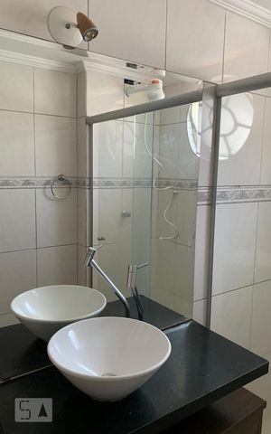 Apartamento à venda com 40m², 1 quarto e 1 vaga Apartamento à venda com 40m², 1 quarto e 1 vagaBanheiro