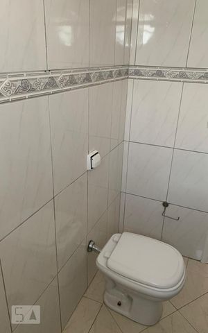 Apartamento à venda com 40m², 1 quarto e 1 vaga Apartamento à venda com 40m², 1 quarto e 1 vagaBanheiro