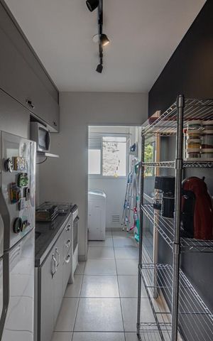 Apartamento à venda com 47m², 2 quartos e 1 vaga Apartamento à venda com 47m², 2 quartos e 1 vagaCozinha