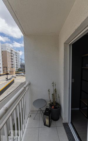 Apartamento à venda com 47m², 2 quartos e 1 vaga Apartamento à venda com 47m², 2 quartos e 1 vagaVaranda Sala