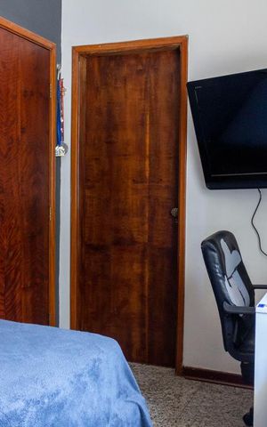 Casa à venda com 180m², 4 quartos e 2 vagasSuíte 3