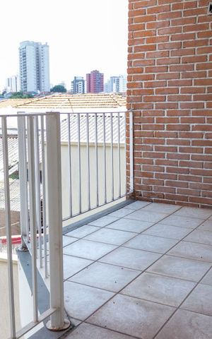 Casa à venda com 180m², 4 quartos e 2 vagasQuarto de Serviço