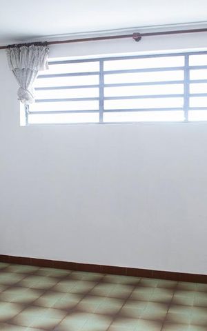 Casa à venda com 350m², 4 quartos e 4 vagas Casa à venda com 350m², 4 quartos e 4 vagasCOPA