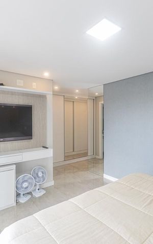 Apartamento à venda com 180m², 4 quartos e 3 vagas Apartamento à venda com 180m², 4 quartos e 3 vagasSuite 3