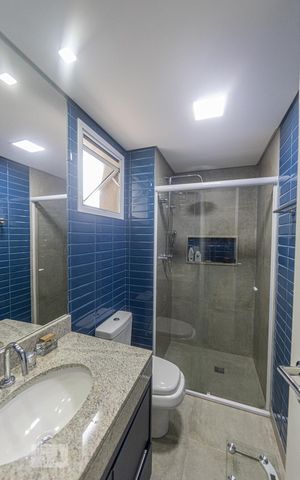 Apartamento à venda com 180m², 4 quartos e 3 vagas Apartamento à venda com 180m², 4 quartos e 3 vagasBanheiro Suite 2