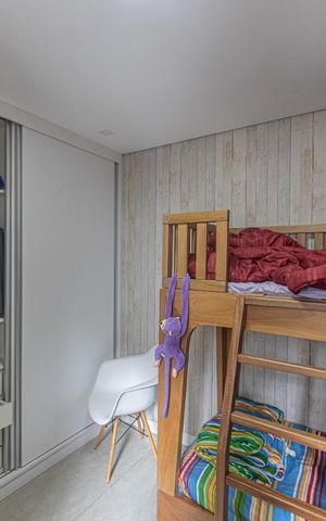Apartamento à venda com 180m², 4 quartos e 3 vagas Apartamento à venda com 180m², 4 quartos e 3 vagasSuite 2