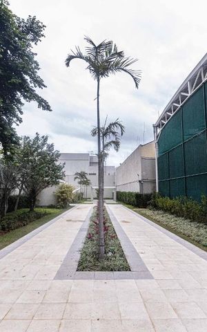 Apartamento à venda com 180m², 4 quartos e 3 vagas Apartamento à venda com 180m², 4 quartos e 3 vagasÁrea comum