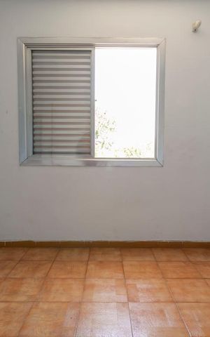 Casa para alugar com 140m², 2 quartos e 2 vagasQuarto 1
