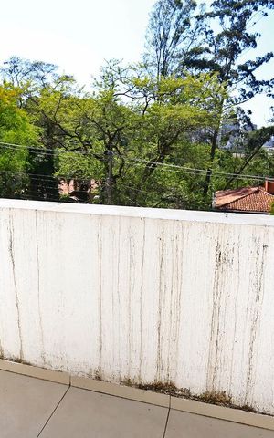 Casa à venda com 500m², 6 quartos e 5 vagasVaranda da Suíte 2