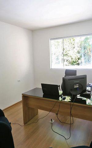 Casa à venda com 500m², 6 quartos e 5 vagasQuarto 3
