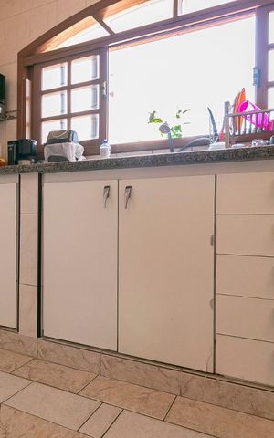 Casa para alugar com 138m², 3 quartos e 5 vagasCozinha