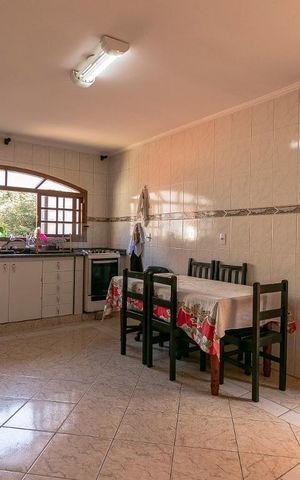 Casa para alugar com 138m², 3 quartos e 5 vagasCozinha