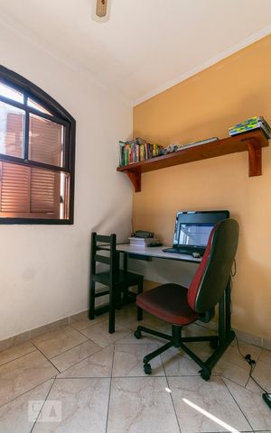 Casa para alugar com 138m², 3 quartos e 5 vagasQuarto 3