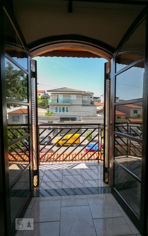 Casa para alugar com 138m², 3 quartos e 5 vagasQuarto 2 - Varanda