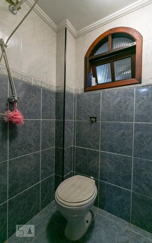 Casa para alugar com 138m², 3 quartos e 5 vagasGaragem - Banheiro