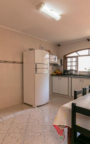 Casa para alugar com 138m², 3 quartos e 5 vagasCozinha