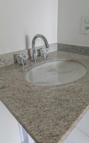 Apartamento à venda com 66m², 2 quartos e 1 vagaBanheiro 2