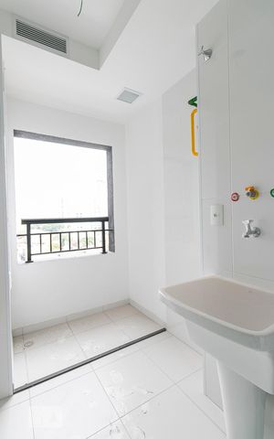 Apartamento à venda com 66m², 2 quartos e 1 vagaÁrea de Serviço