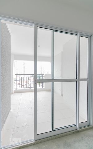 Apartamento à venda com 66m², 2 quartos e 1 vagaVaranda