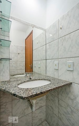 Apartamento para alugar com 70m², 3 quartos e 1 vagaBanheiro Social